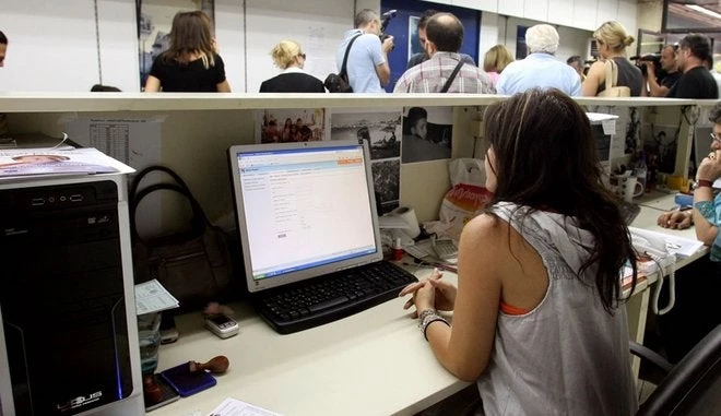 Αναδρομικά για 250.000 δημοσίους υπαλλήλους – Ξεκίνησε και η μάχη για τις συντάξεις